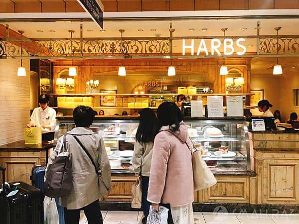 【日本中部北陸與名古屋自由行(上)】7天行程推薦懶人包－絕美童話的白川鄉合掌村,世界有名金澤握壽司,高山市飛驒牛,平湯溫泉,新穗高纜車,日本三大溫泉下呂溫泉,松本城,名古屋名花之里燈海7