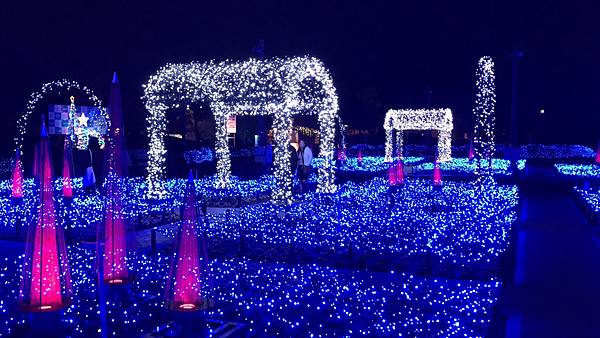 【日本中部北陸與名古屋自由行(下)】7天行程推薦懶人包－名古屋名花之里燈海,平湯溫泉,新穗高纜車,草間彌生故鄉松本市,絕美童話的白川鄉合掌村,世界有名金澤握壽司,高山市飛驒牛,日本三大溫泉下呂溫泉