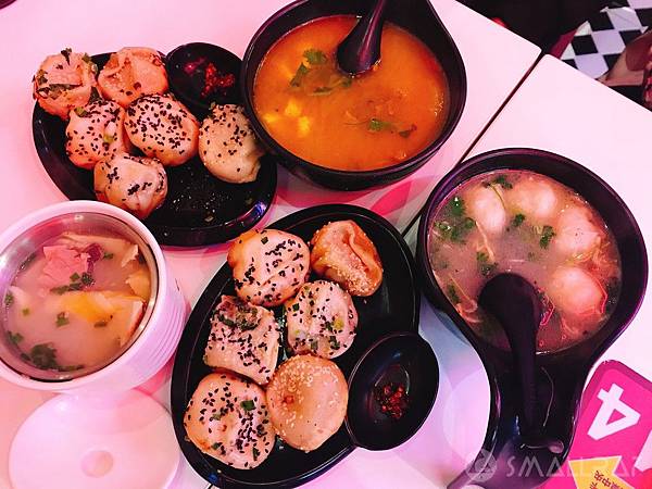 【上海旅遊】中國魔都上海四天三夜超順路旅遊攻略懶人包,所有必去景點規劃大推薦!!!超省錢坐船看外灘夜景,世界第二高上海中心大廈看上海全景,絕美豫園老街,田子坊