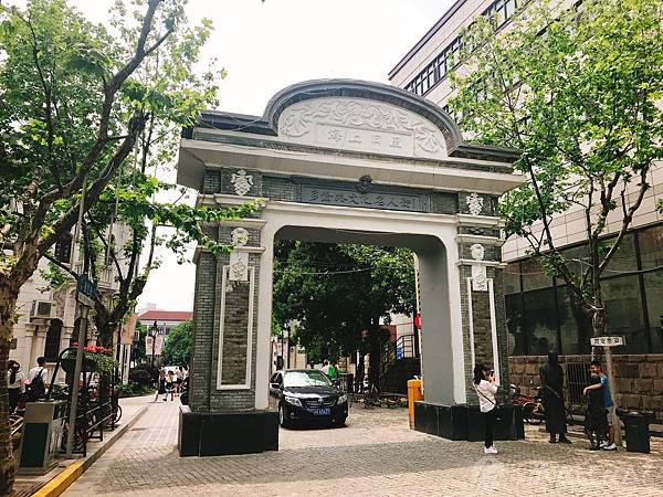 【上海旅遊】中國魔都上海四天三夜超順路旅遊攻略懶人包,所有必去景點規劃大推薦!!!超省錢坐船看外灘夜景,世界第二高上海中心大廈看上海全景,絕美豫園老街,田子坊