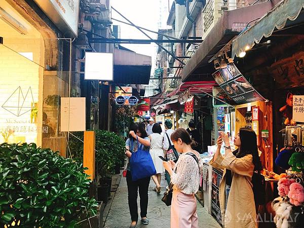 【上海旅遊】中國魔都上海四天三夜超順路旅遊攻略懶人包,所有必去景點規劃大推薦!!!超省錢坐船看外灘夜景,世界第二高上海中心大廈看上海全景,絕美豫園老街,田子坊