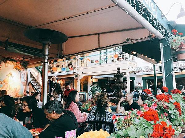 【美國西岸加州聖地牙哥旅遊】聖地牙哥四天三夜超順路旅遊攻略懶人包,必去景點大推薦!!!全美最猛海岸線沙灘La Jolla Cove、全美第一動物園與海洋世界、以及最美藝術公園巴爾波